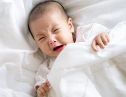 Cara Menangani Kolik Pada Bayi